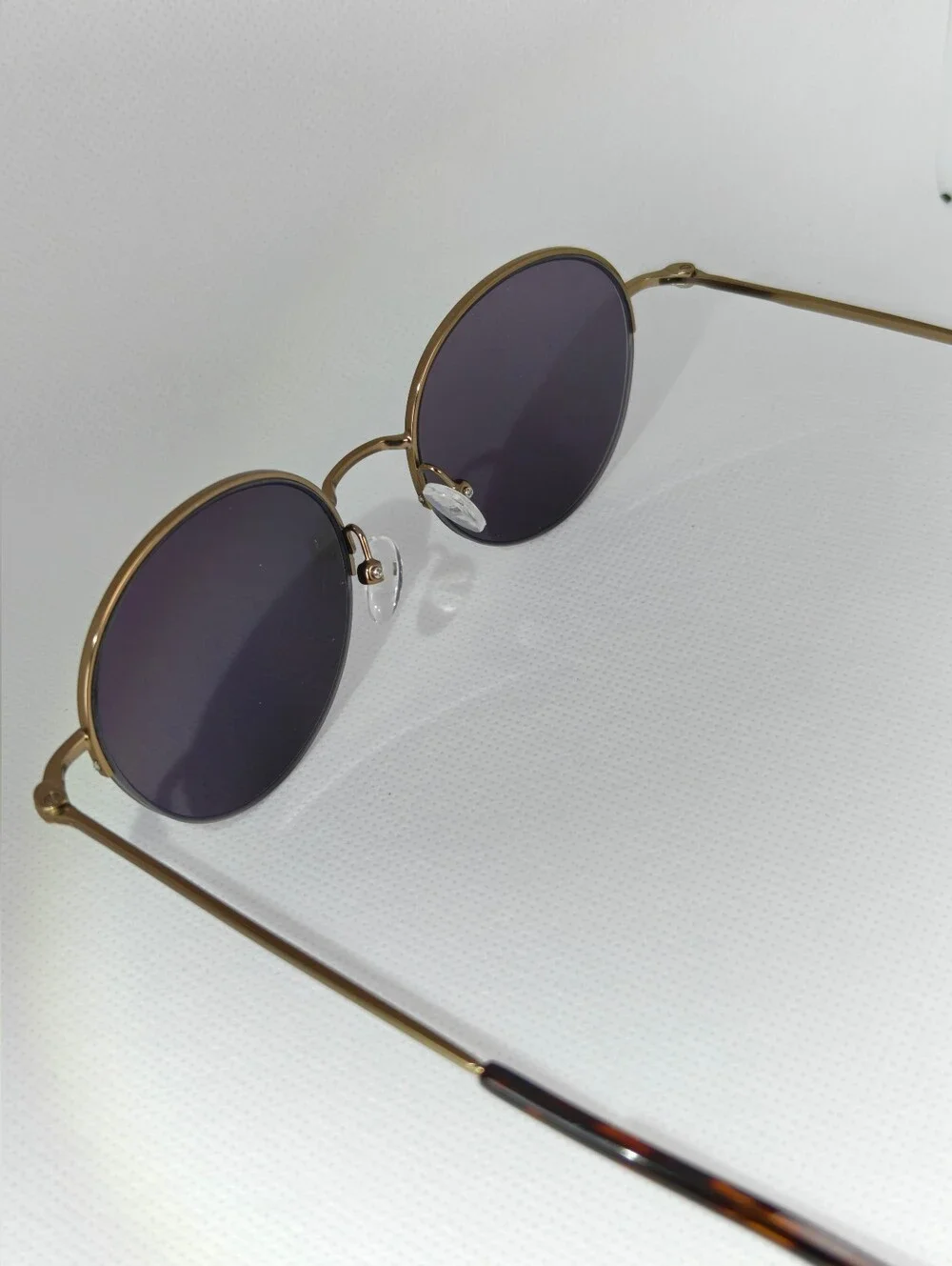 Sun Albee Bronze Frame Round. Semi Rimless.